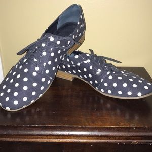 Gap oxfords